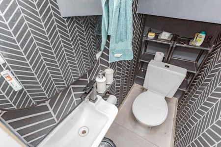 Casa à venda com 110m², 3 quartos e 2 vagasLavabo