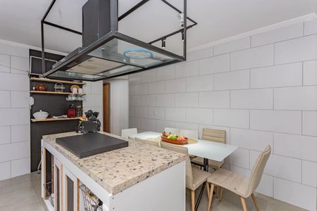Casa à venda com 110m², 3 quartos e 2 vagasCozinha