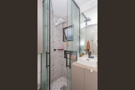 Casa à venda com 110m², 3 quartos e 2 vagasBanheiro da Suíte