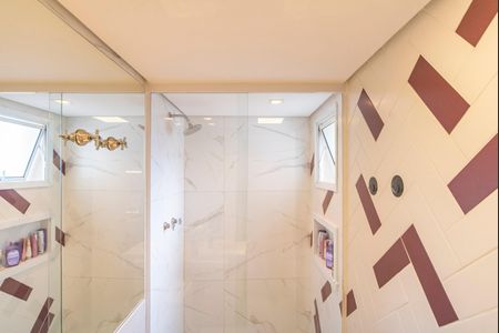 Apartamento à venda com 67m², 2 quartos e 2 vagas Apartamento à venda com 67m², 2 quartos e 2 vagasBanheiro do Quarto 2