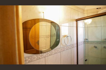 Apartamento à venda com 192m², 3 quartos e 2 vagas Apartamento à venda com 192m², 3 quartos e 2 vagasBanheiro Suíte