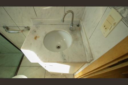 Apartamento à venda com 192m², 3 quartos e 2 vagas Apartamento à venda com 192m², 3 quartos e 2 vagasBanheiro 2