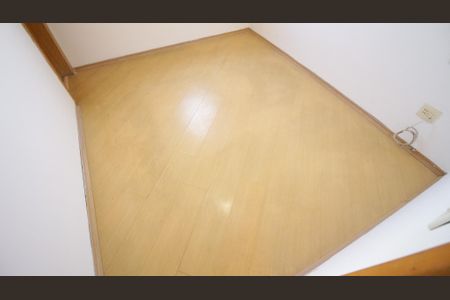 Apartamento à venda com 192m², 3 quartos e 2 vagas Apartamento à venda com 192m², 3 quartos e 2 vagasSuíte