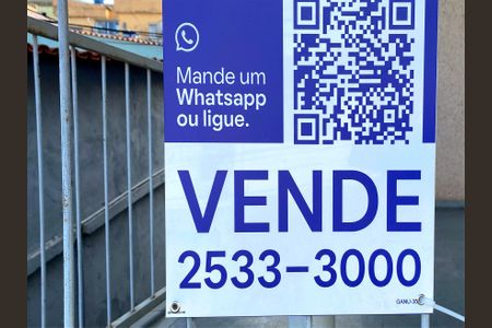 Casa à venda com 360m², 4 quartos e 1 vaga Casa à venda com 360m², 4 quartos e 1 vagaPlaca