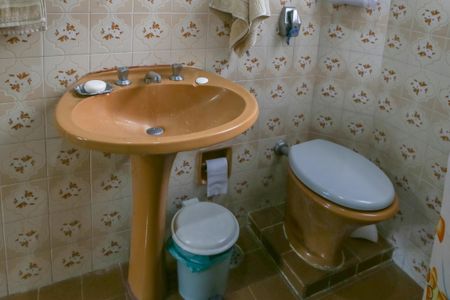 Casa à venda com 89m², 2 quartos e sem vaga Casa à venda com 89m², 2 quartos e sem vagaBanheiro