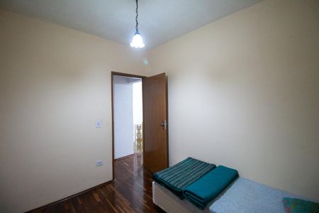 Casa à venda com 121m², 3 quartos e 2 vagas Casa à venda com 121m², 3 quartos e 2 vagasQuarto 2
