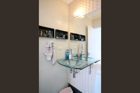 Apartamento à venda com 110m², 2 quartos e 1 vagaBanheiro Quarto 2 - Suite