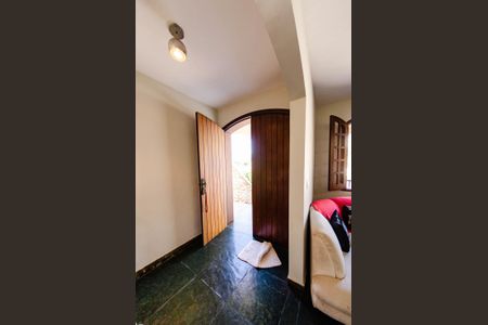 Casa para alugar com 352m², 6 quartos e 4 vagasSala