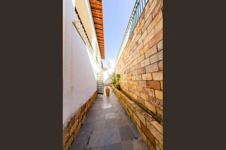 Casa para alugar com 352m², 6 quartos e 4 vagasÁrea externa