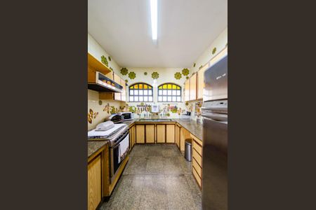 Casa para alugar com 352m², 6 quartos e 4 vagasCozinha