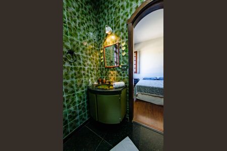 Casa para alugar com 352m², 6 quartos e 4 vagasBanheiro suíte 2