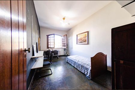 Casa para alugar com 352m², 6 quartos e 4 vagasQuarto 2