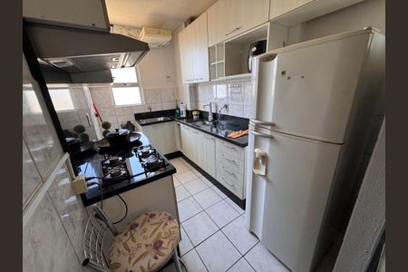 Apartamento para alugar com 50m², 2 quartos e 1 vaga Apartamento para alugar com 50m², 2 quartos e 1 vagaCozinha