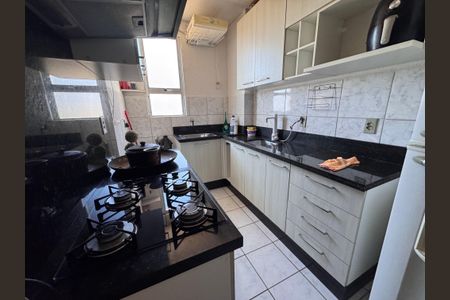 Apartamento para alugar com 50m², 2 quartos e 1 vaga Apartamento para alugar com 50m², 2 quartos e 1 vagaCozinha