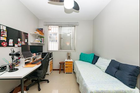Apartamento à venda com 170m², 3 quartos e 1 vaga Apartamento à venda com 170m², 3 quartos e 1 vagaQuarto 2