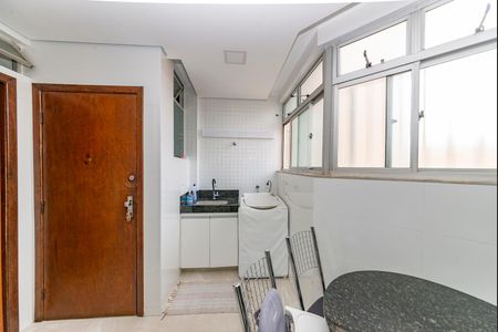 Apartamento à venda com 170m², 3 quartos e 1 vaga Apartamento à venda com 170m², 3 quartos e 1 vagaCozinha