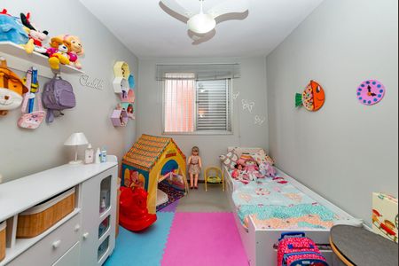 Apartamento à venda com 170m², 3 quartos e 1 vaga Apartamento à venda com 170m², 3 quartos e 1 vagaQuarto 1