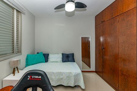 Apartamento à venda com 170m², 3 quartos e 1 vaga Apartamento à venda com 170m², 3 quartos e 1 vagaQuarto 2