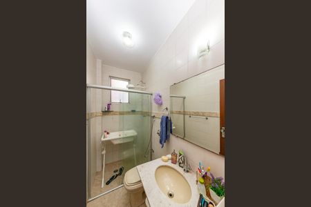 Apartamento à venda com 170m², 3 quartos e 1 vaga Apartamento à venda com 170m², 3 quartos e 1 vagaBanheiro Social