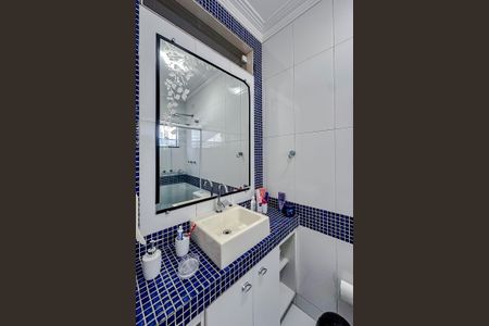 Casa à venda com 380m², 3 quartos e 5 vagasBanheiro da Suíte 2