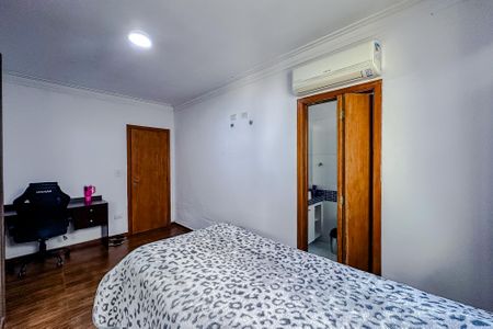 Casa à venda com 380m², 3 quartos e 5 vagasSuíte 2