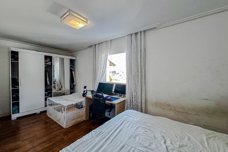 Casa à venda com 380m², 3 quartos e 5 vagas  Suíte 3