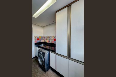 Casa à venda com 380m², 3 quartos e 5 vagasÁrea de Serviço