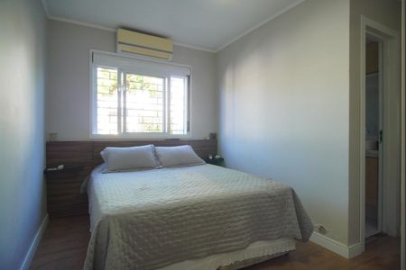 Casa à venda com 101m², 2 quartos e 3 vagas Suíte 1