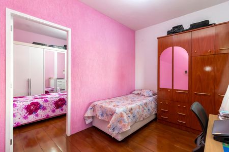 Casa à venda com 151m², 3 quartos e 5 vagas Casa à venda com 151m², 3 quartos e 5 vagasQuarto 2