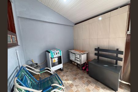 Casa à venda com 75m², 3 quartos e 3 vagasÁrea de Serviço
