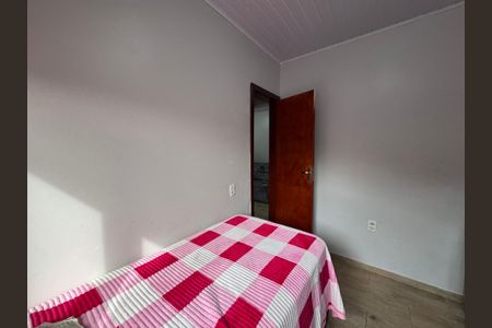 Casa à venda com 75m², 3 quartos e 3 vagasQuarto 2