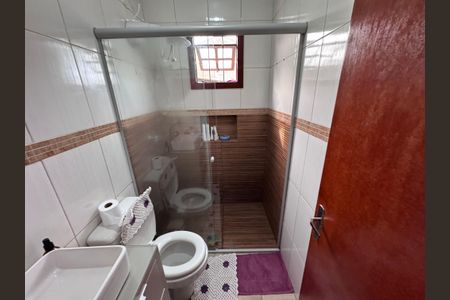 Casa à venda com 75m², 3 quartos e 3 vagasBanheiro