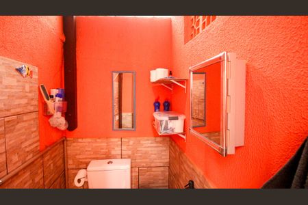 Casa para alugar com 250m², 4 quartos e 2 vagas Casa para alugar com 250m², 4 quartos e 2 vagasLavabo