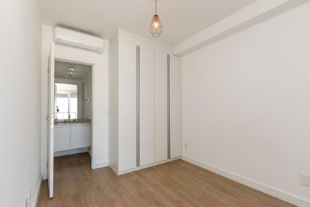 Apartamento à venda com 47m², 1 quarto e 1 vaga Apartamento à venda com 47m², 1 quarto e 1 vagaQuarto