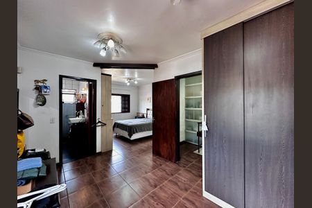 Casa à venda com 190m², 2 quartos e 1 vaga Casa à venda com 190m², 2 quartos e 1 vagaCloset Suíte