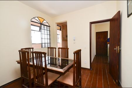 Apartamento à venda com 85m², 3 quartos e 2 vagasSala de jantar