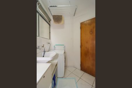 Apartamento à venda com 74m², 2 quartos e 1 vagaÁrea de Serviço