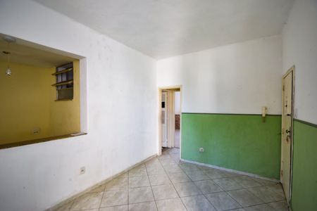 Apartamento à venda com 90m², 2 quartos e sem vaga Apartamento à venda com 90m², 2 quartos e sem vagaSala