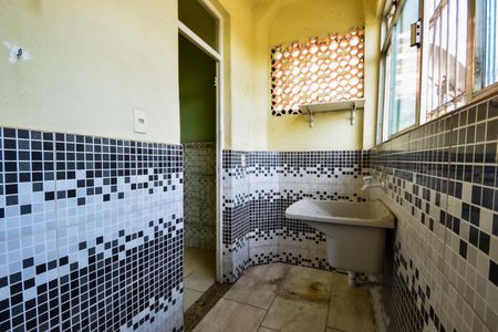 Apartamento à venda com 90m², 2 quartos e sem vaga Apartamento à venda com 90m², 2 quartos e sem vagaÁrea de Serviço