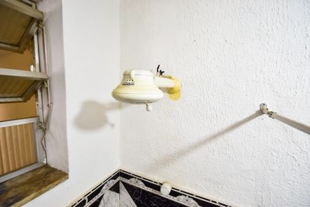 Apartamento à venda com 90m², 2 quartos e sem vaga Apartamento à venda com 90m², 2 quartos e sem vagaBanheiro Social