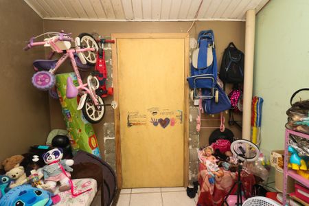 Casa de condomínio à venda com 45m², 2 quartos e sem vaga Casa de condomínio à venda com 45m², 2 quartos e sem vagaQuarto 2