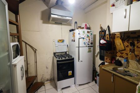 Casa de condomínio à venda com 45m², 2 quartos e sem vaga Casa de condomínio à venda com 45m², 2 quartos e sem vagaCozinha