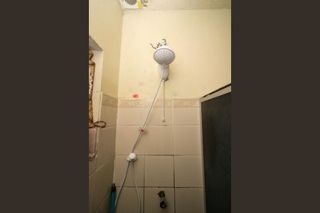 Casa de condomínio à venda com 45m², 2 quartos e sem vaga Casa de condomínio à venda com 45m², 2 quartos e sem vagaBanheiro