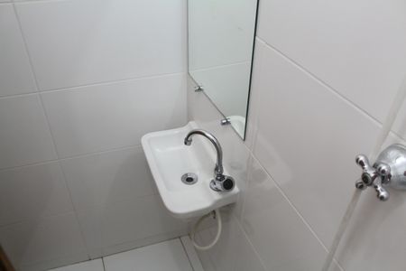 Casa à venda com 200m², 3 quartos e 2 vagasBanheiro de Serviço