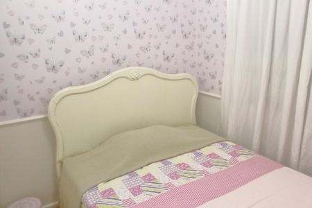 Casa à venda com 200m², 3 quartos e 2 vagasSuíte 2