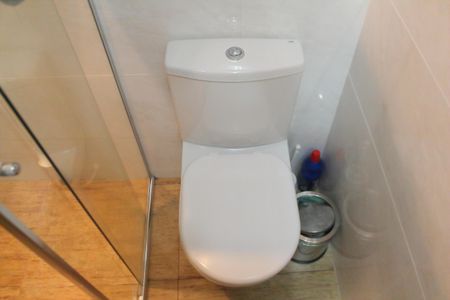 Casa à venda com 200m², 3 quartos e 2 vagasBanheiro/Suíte 2