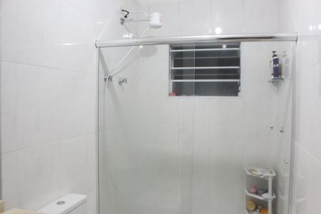 Casa à venda com 200m², 3 quartos e 2 vagasBanheiro/Suíte 1