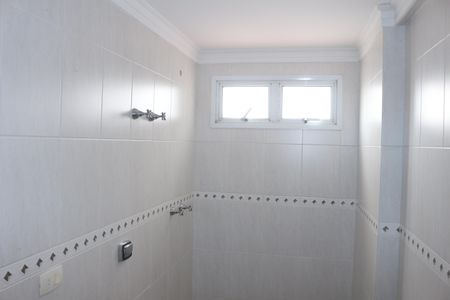 Apartamento à venda com 168m², 3 quartos e 5 vagasBanheiro da Suíte 1