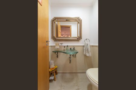 Casa à venda com 300m², 4 quartos e 4 vagasLavabo