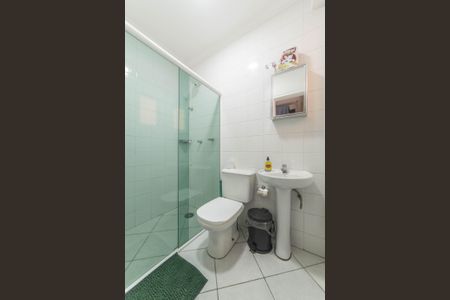 Casa à venda com 300m², 4 quartos e 4 vagasBanheiro de Serviço